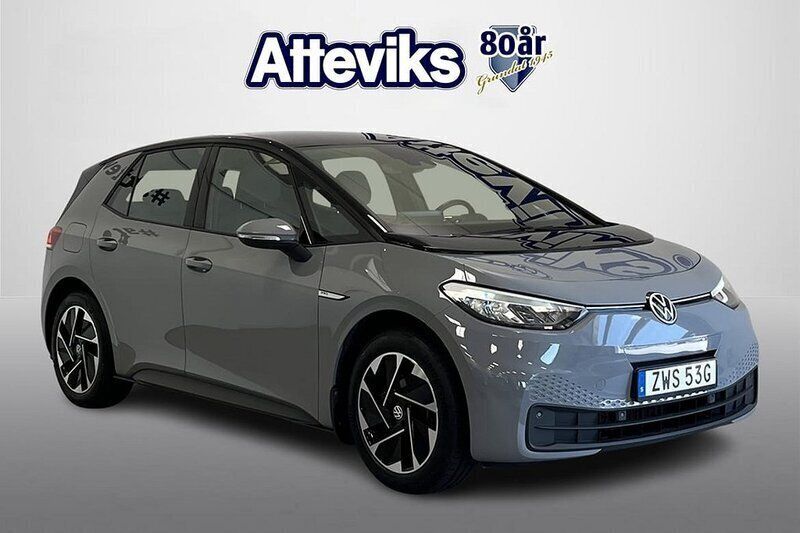 Grå Begagnad 2022 VW ID.3 Pro Performance Halvkombi | 259 000 kr (Superpris) - Bild 1/4