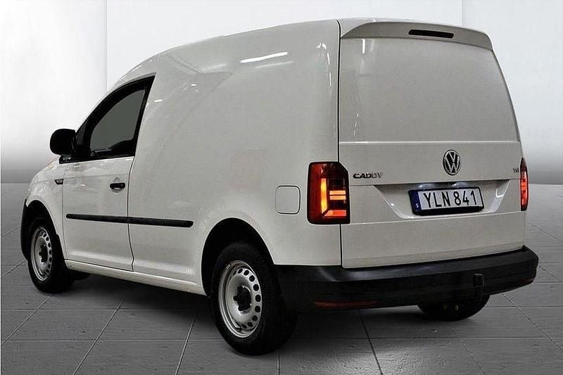 Begagnad VW Caddy 84 HK (61 kW) 2017 Vit Minibuss