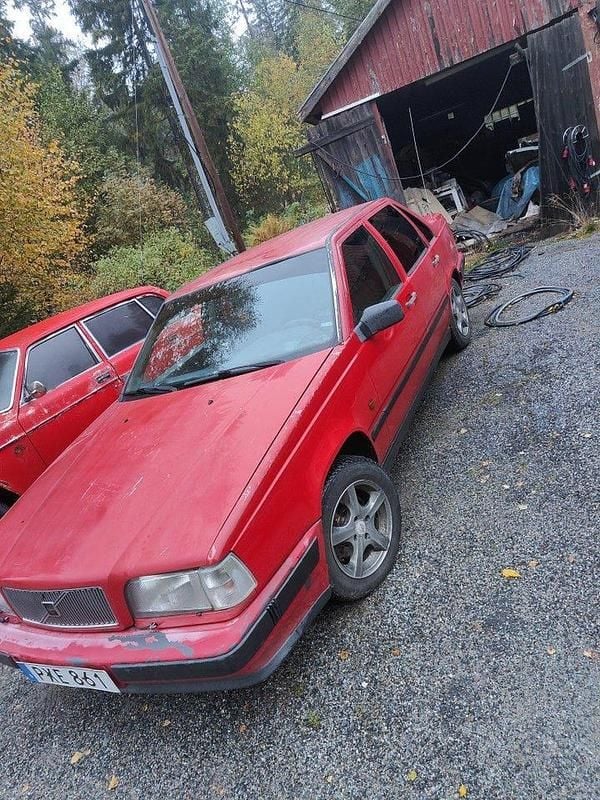 Begagnad 1993 Volvo 850 Sedan | 18 000 kr - Bild 1/4