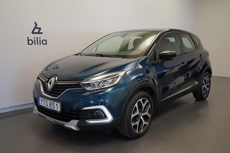 Mörkgrön Begagnad 2017 Renault Captur Intens SUV | 119 500 kr (Marknadspris) - Bild 1/3