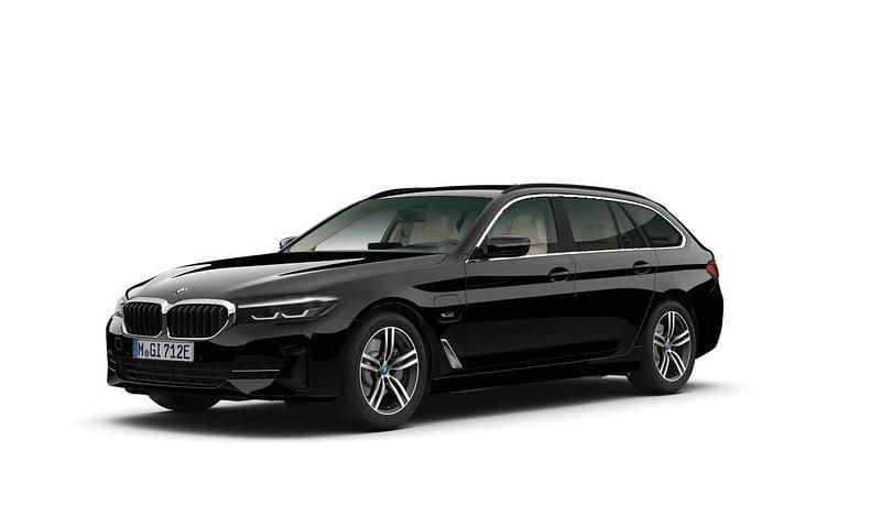 Svart Begagnad 2022 BMW 530e Kombi | 299 500 kr (Bra pris) - Bild 1/2