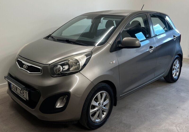Grå Begagnad 2012 Kia Picanto Halvkombi | 44 900 kr (Marknadspris) - Bild 1/4