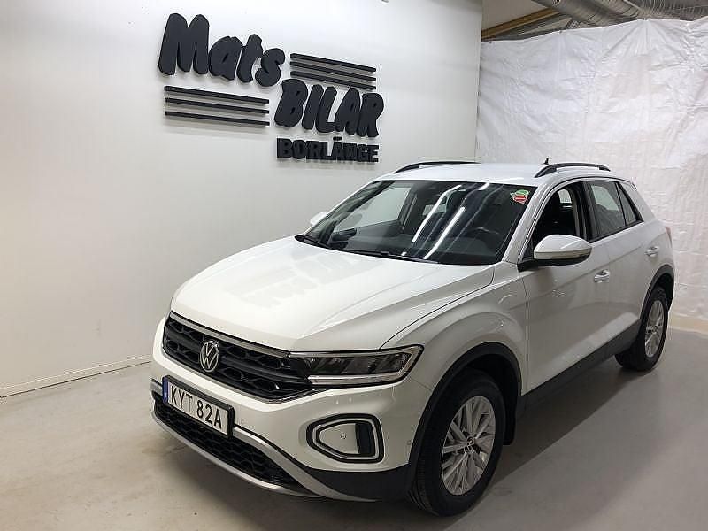 Vit Begagnad 2022 VW T-Roc SUV | 219 900 kr (Lite dyr) - Bild 1/4