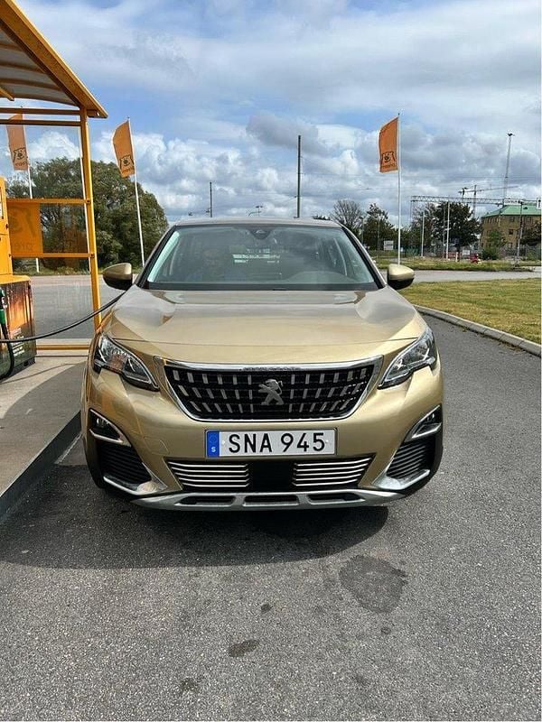 Gul Begagnad 2016 Peugeot 3008 Active SUV | 159 000 kr (Marknadspris) - Bild 1/4