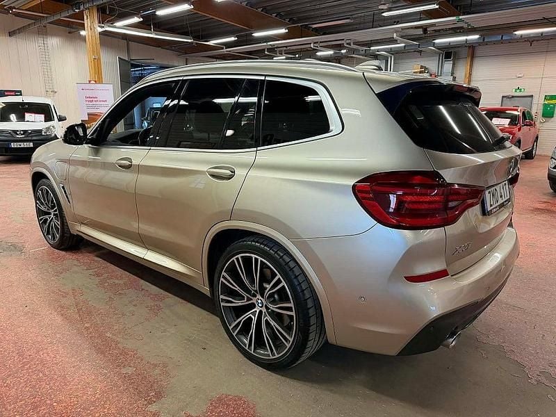 Begagnad BMW X3 M Sport 184 HK (135 kW) 2020 Ljusgrå SUV
