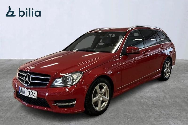 Begagnad Mercedes C220 171 HK (125 kW) 2012 Ljusröd Kombi