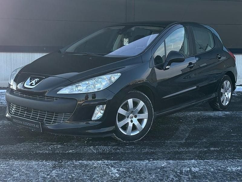 Svart Begagnad 2008 Peugeot 308 Halvkombi | 59 800 kr (Lite dyr) - Bild 1/4