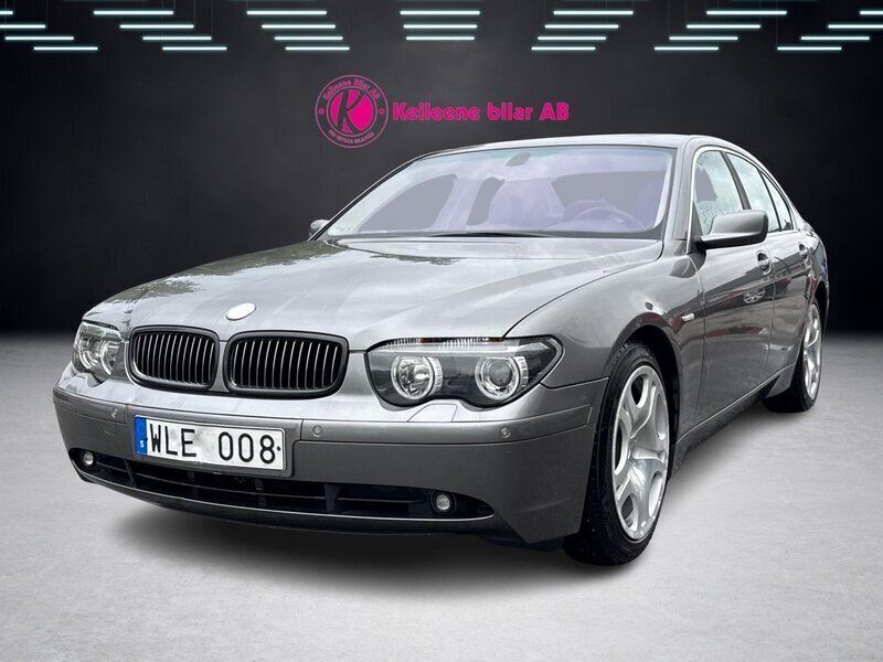 Mörkgrå Begagnad 2002 BMW 745 Sedan | 78 900 kr - Bild 1/4