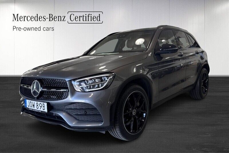 Grå (grey) Begagnad 2022 Mercedes GLC220 AMG line Plus SUV | 409 000 kr (Bra pris) - Bild 1/4