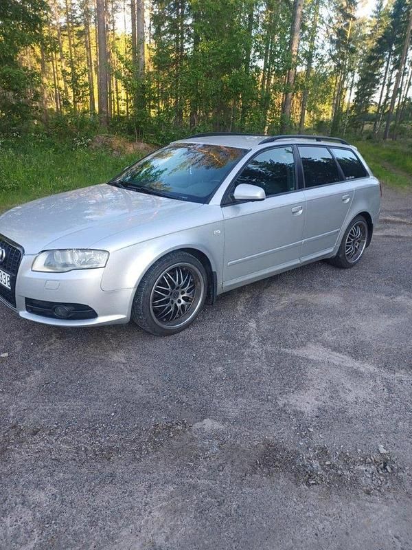 Silver Begagnad 2008 Audi A4 S-Line Kombi | 65 000 kr (Bra pris) - Bild 1/4