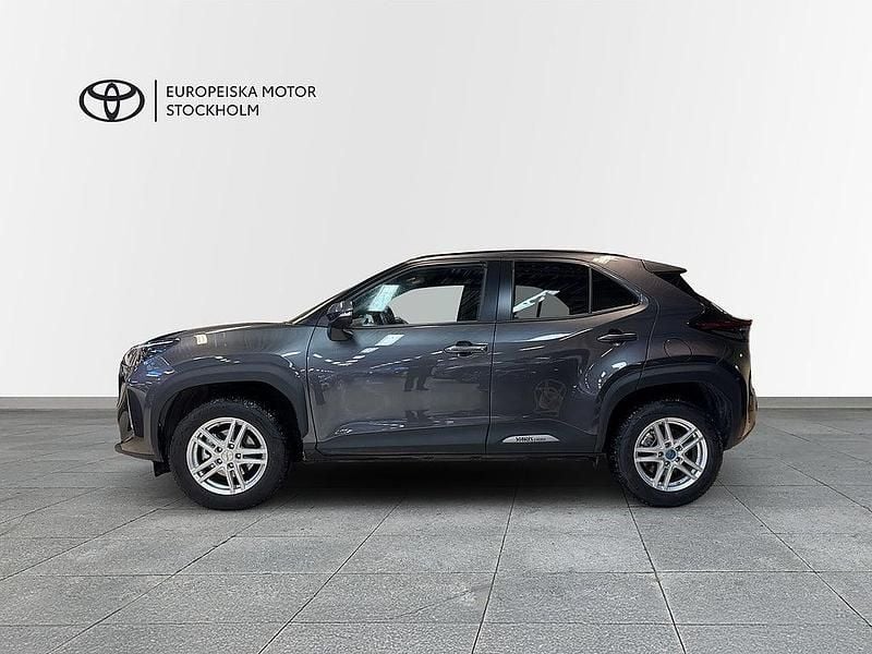 Begagnad Toyota Yaris 2025 Grå Halvkombi