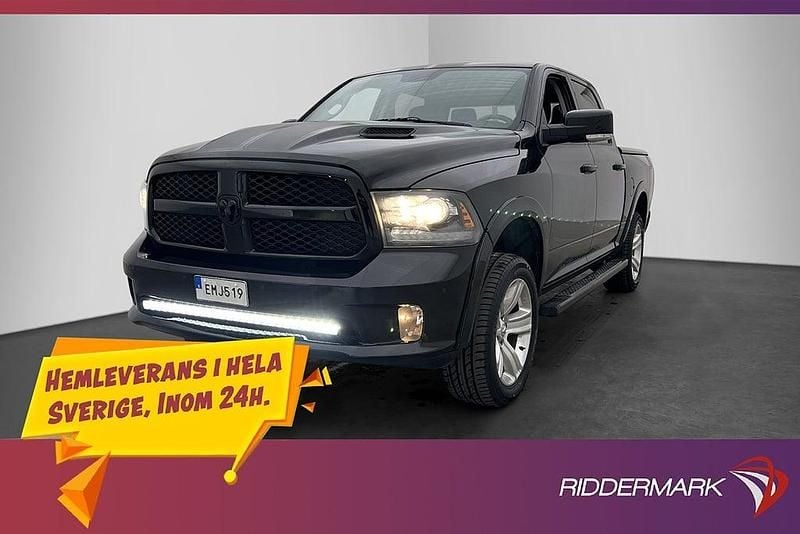 Svart Begagnad 2014 RAM 1500 Pickup | 284 900 kr (Bra pris) - Bild 1/3