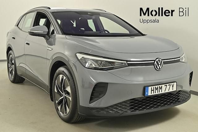 Grå (moonstone grey) Begagnad 2022 VW ID.4 Pro Performance SUV | 339 900 kr (Lite dyr) - Bild 1/3