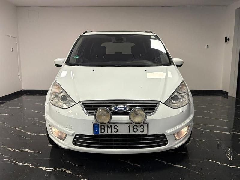 Begagnad Ford Galaxy Titanium 163 HK (119 kW) 2011 Vit Minibuss