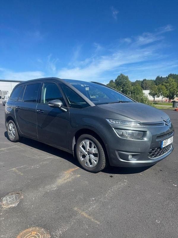 Grå Begagnad 2013 Citroën Grand C4 Picasso Minibuss | 39 999 kr (Bra pris) - Bild 1/4