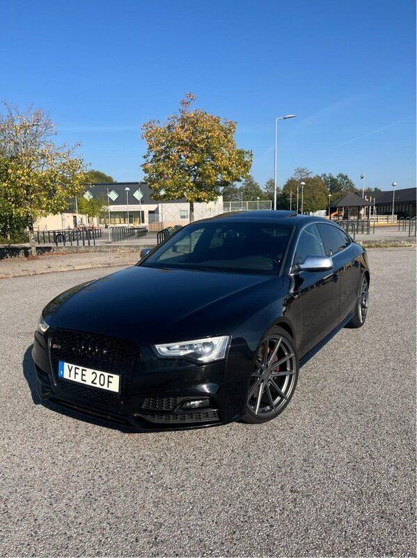 Svart Begagnad 2013 Audi S5 Sportback Halvkombi | 155 000 kr (Bra pris) - Bild 1/4