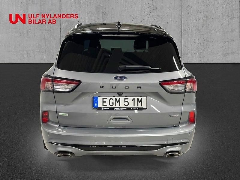 Begagnad Ford Kuga ST-Line 152 HK (111 kW) 2024 Grå SUV