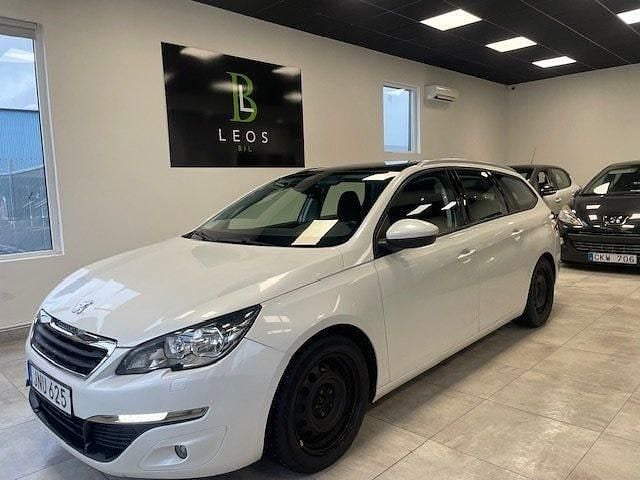 Vit Begagnad 2014 Peugeot 308 SW Active Kombi | 69 900 kr - Bild 1/4
