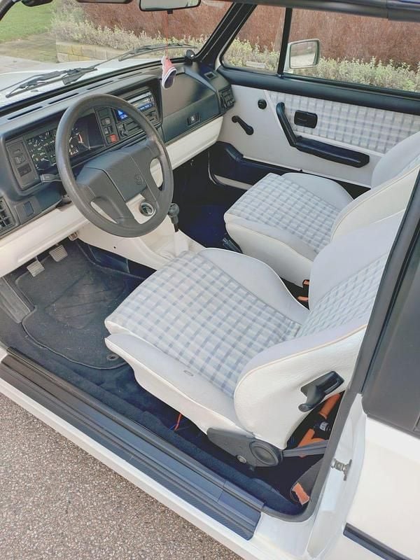 Begagnad VW Golf III 98 HK (72 kW) 1992 Cab