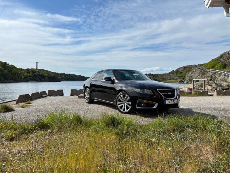 Svart Begagnad 2011 Saab 9-5 Aero Sedan | 149 000 kr - Bild 1/4