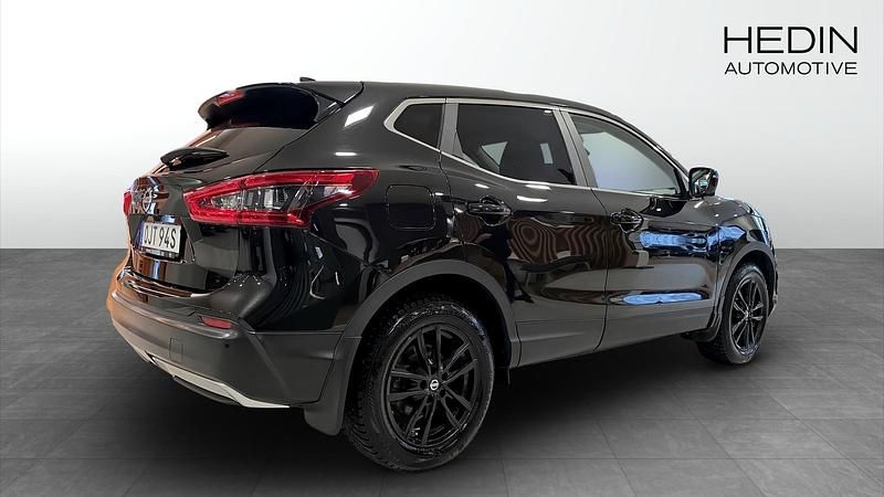 Begagnad Nissan Qashqai N-Connecta 159 HK (116 kW) 2019 Svart SUV