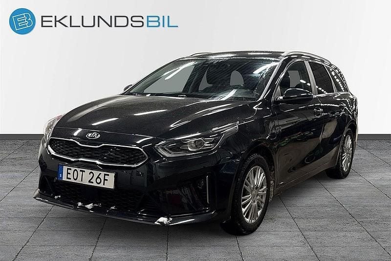 Svart Begagnad 2020 Kia Ceed Sportswagon Kombi | 229 900 kr (Lite dyr) - Bild 1/4
