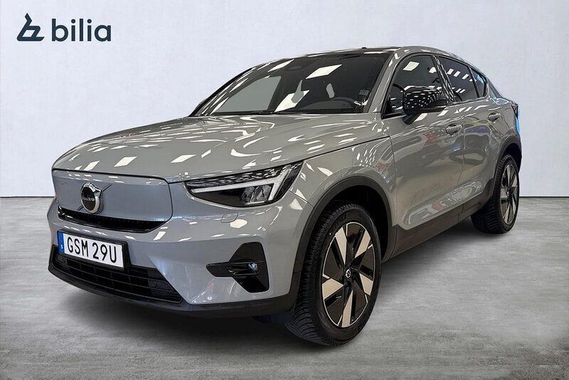Grå Begagnad 2023 Volvo EC40 Plus SUV | 429 900 kr (Lite dyr) - Bild 1/3