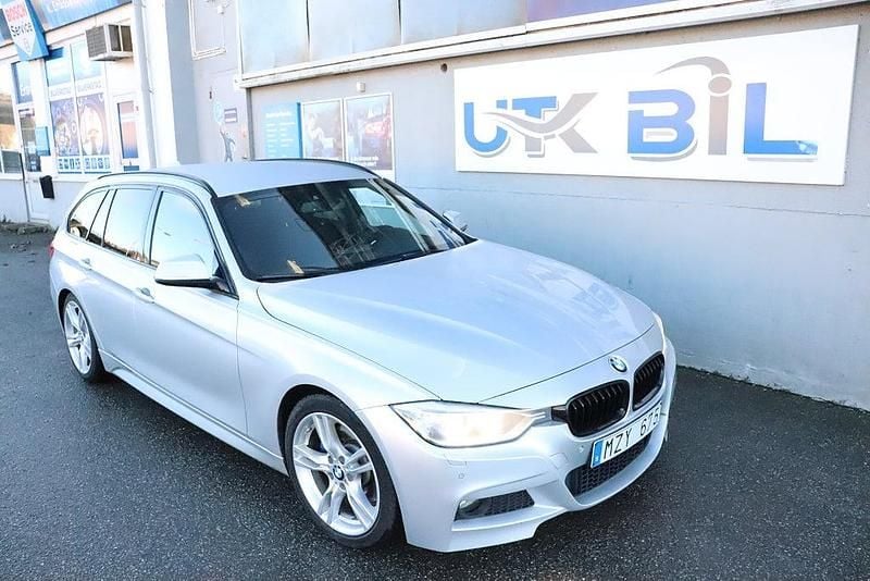 Silver Begagnad 2012 BMW 328 M Sport Kombi | 139 900 kr - Bild 1/4