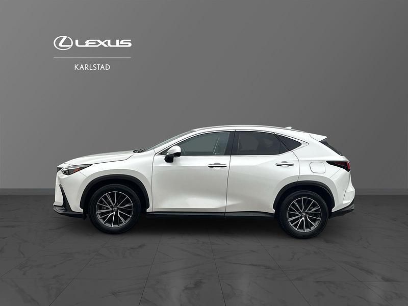 Begagnad Lexus NX450h+ Executive Line 313 HK (230 kW) 2023 Vit SUV
