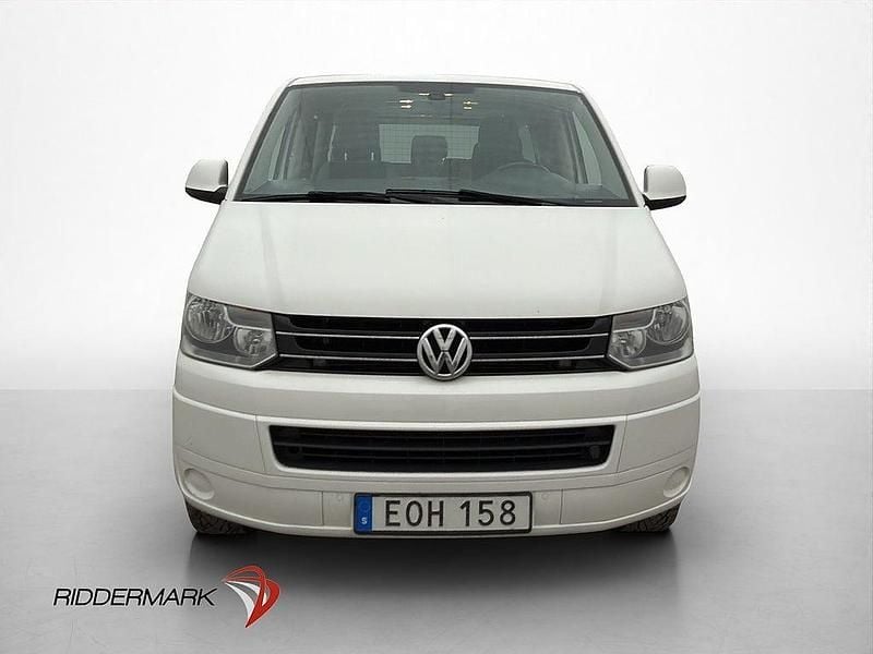 Begagnad VW Caravelle Comfortline 140 HK (102 kW) 2015 Vit Minibuss