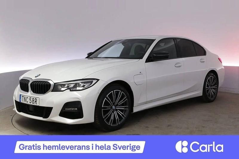 Vit Begagnad 2020 BMW 330 M Sport Sedan | 309 900 kr - Bild 1/2
