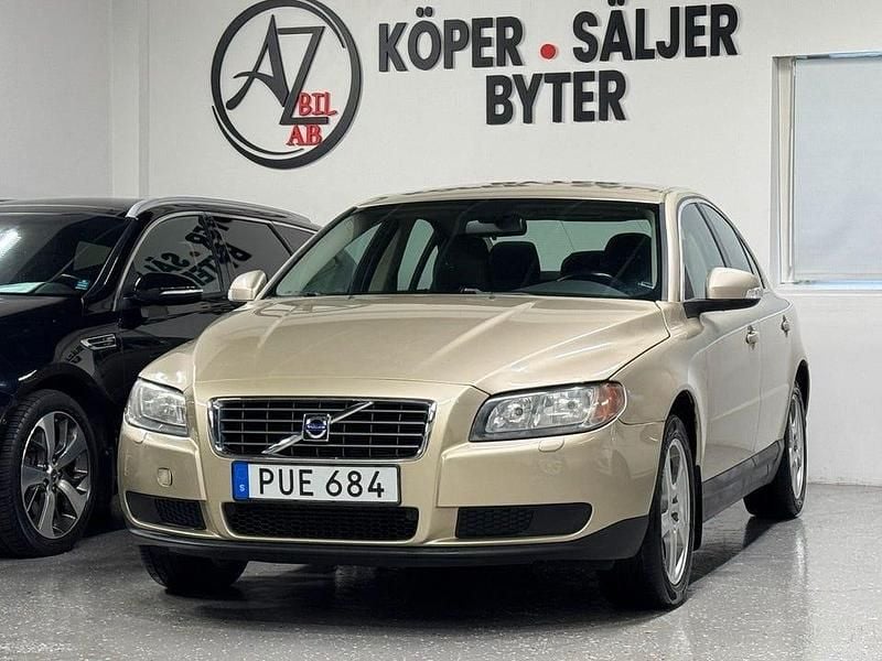 Ljusbrun Begagnad 2007 Volvo S80 Sedan | 39 900 kr (Marknadspris) - Bild 1/4