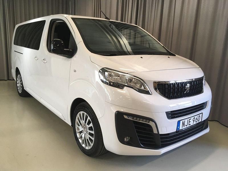Vit Begagnad 2023 Peugeot e-Traveller Minibuss | 439 900 kr - Bild 1/4