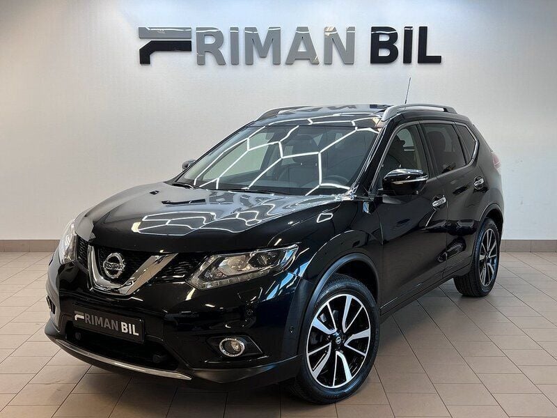 Svart (svart metallic) Begagnad 2017 Nissan X-Trail 360º SUV | 199 900 kr (Marknadspris) - Bild 1/4