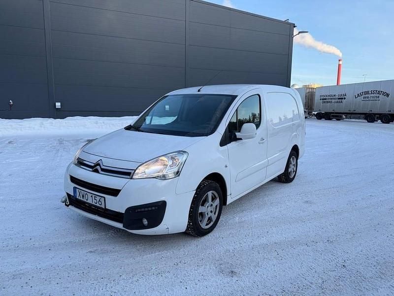 Begagnad Citroën Berlingo 99 HK (72 kW) 2016 Vit Minibuss