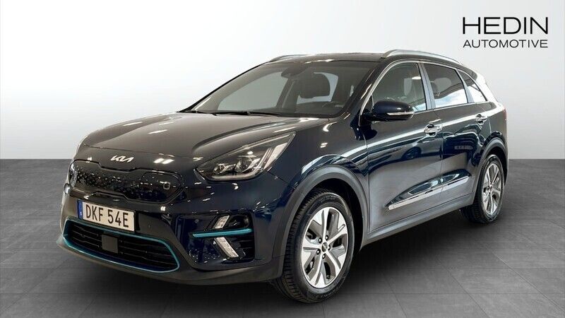 Blå (blue) Begagnad 2022 Kia e-Niro Advance SUV | 304 900 kr (Lite dyr) - Bild 1/4