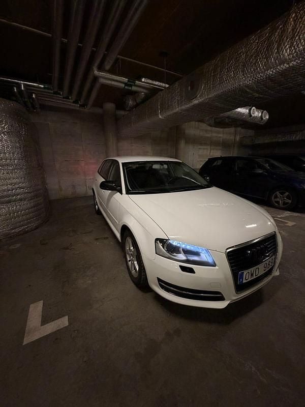 Begagnad 2012 Audi A3 Halvkombi | 45 000 kr (Bra pris) - Bild 1/4