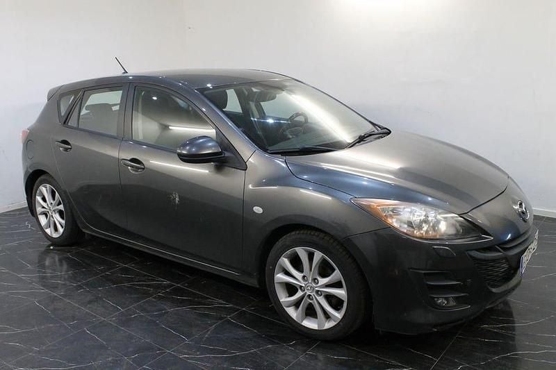 Begagnad Mazda 3 Inclusive 109 HK (80 kW) 2009 Grå Halvkombi