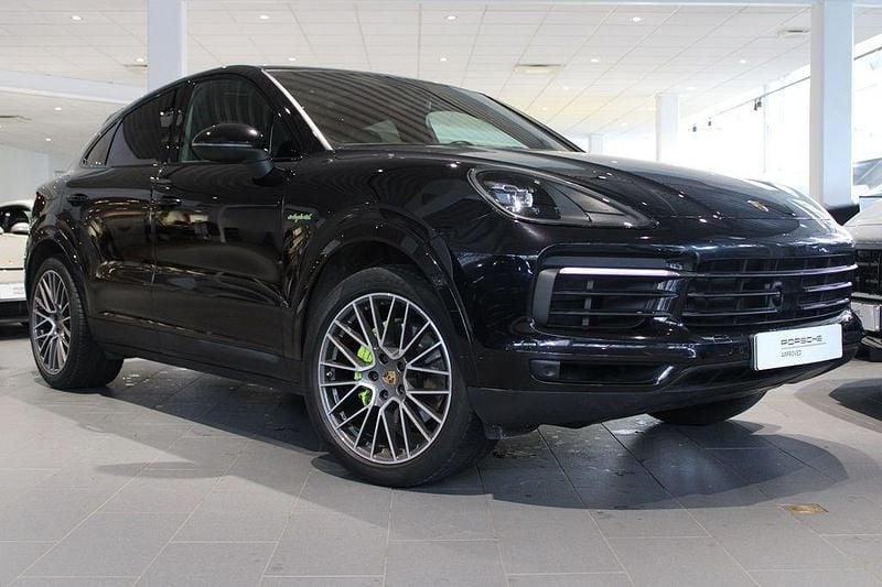 Svart Begagnad 2020 Porsche Cayenne SUV | 725 000 kr (Bra pris) - Bild 1/4