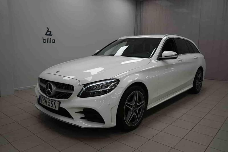 Vit Begagnad 2020 Mercedes C220 Kombi | 219 900 kr - Bild 1/1