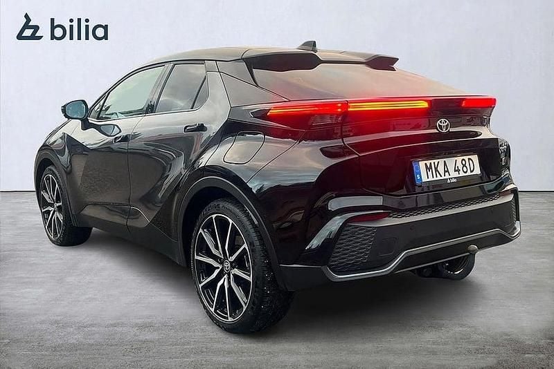 Begagnad Toyota C-HR Edition 226 HK (166 kW) 2024 Grå SUV