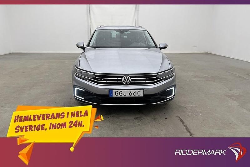 Begagnad VW Passat GTE 218 HK (160 kW) 2019 Silver Kombi