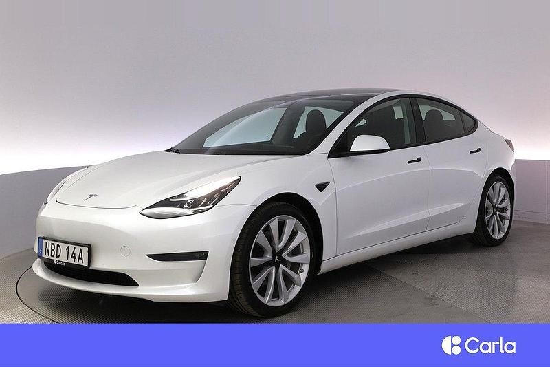 Vit Begagnad 2020 Tesla Model 3 Long Range AWD Sedan | 317 900 kr (Dyr) - Bild 1/4