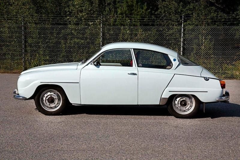 Begagnad Saab 96 39 HK (28 kW) 1965 Ljusblå Sedan