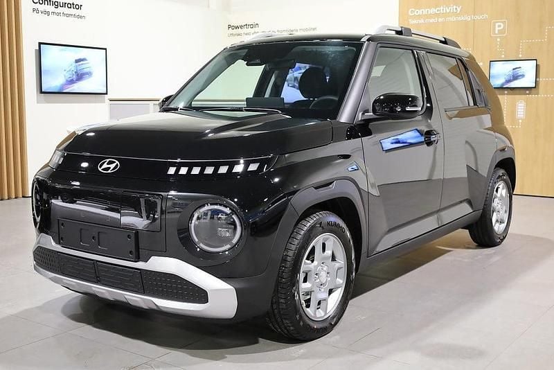 Svart Begagnad 2024 Hyundai Inster Advanced Halvkombi | 299 900 kr - Bild 1/3