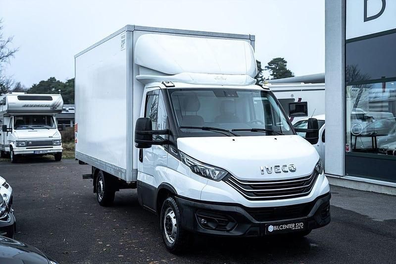 Begagnad Iveco Daily 156 HK (114 kW) 2022 Vit