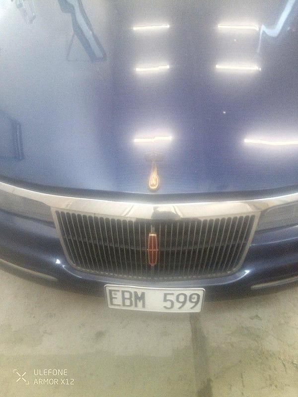 Begagnad 1994 Lincoln Mark Sportkupé | 90 000 kr - Bild 1/4