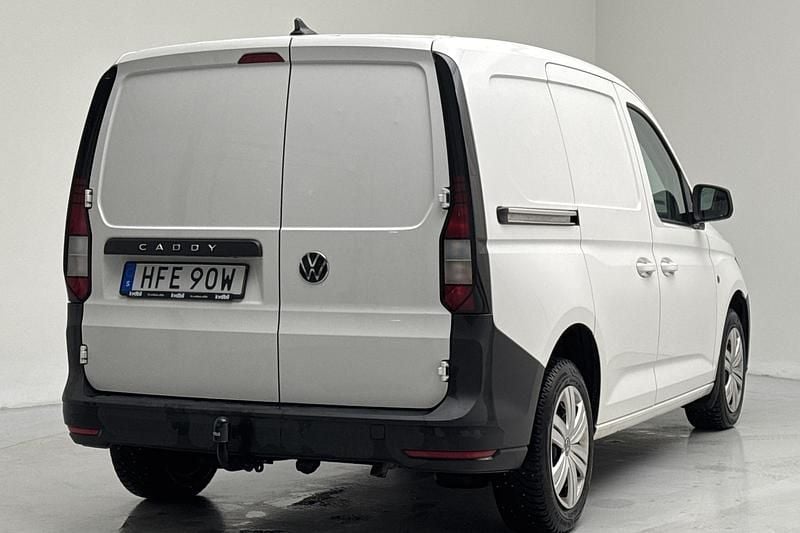 Begagnad VW Caddy 75 HK (55 kW) 2022 Vit Minibuss