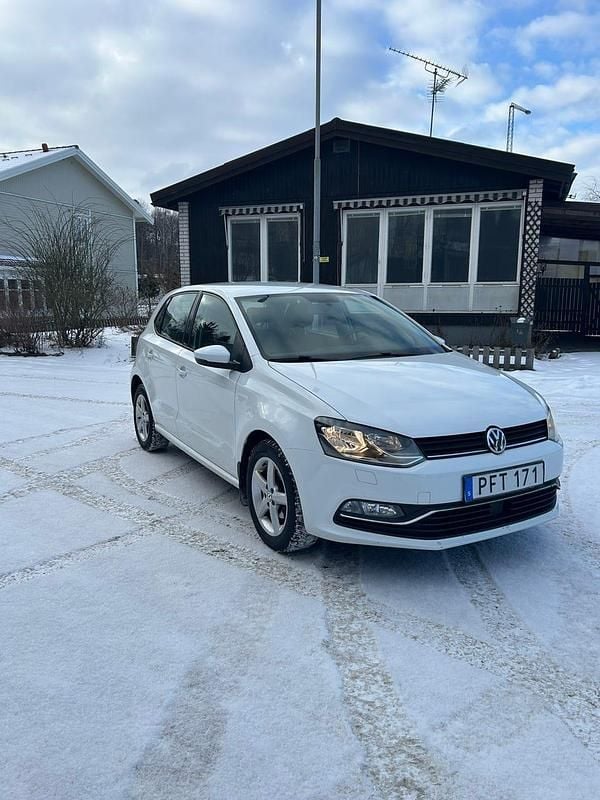 Begagnad VW Polo 90 HK (66 kW) 2017