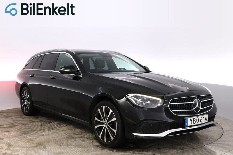 Svart Begagnad 2020 Mercedes E300 Avantgarde Kombi | 329 900 kr (Marknadspris) - Bild 1/4